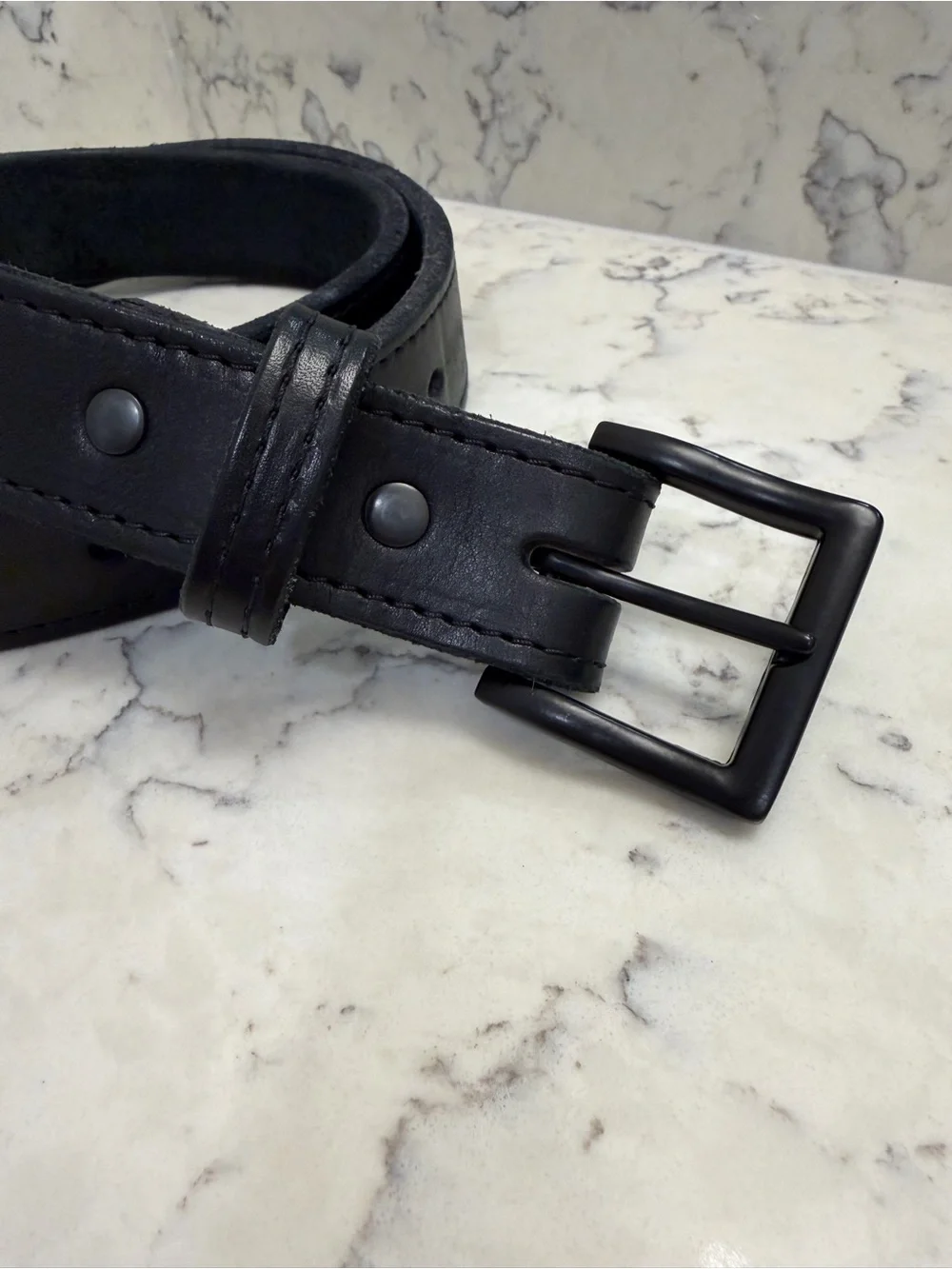 Hanks Belts USA Black Full Grain Leather Belt Matte Black Buckle Size 40